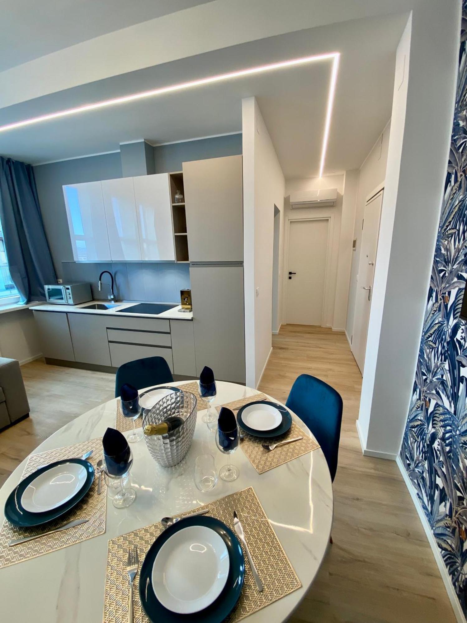 Апартаменты Blu Riva Триест Экстерьер фото